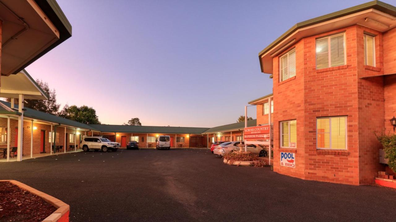 Across Country Motor Inn Даббо Экстерьер фото