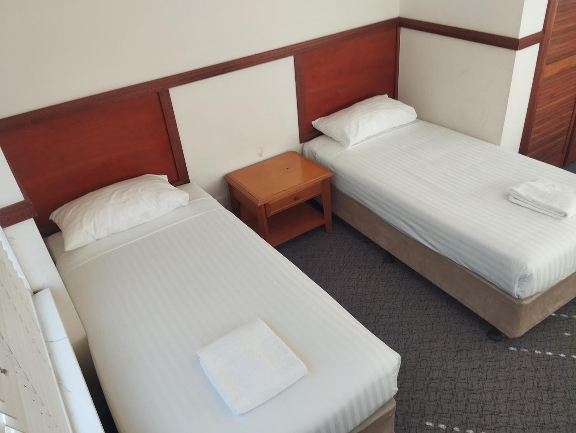 Across Country Motor Inn Даббо Экстерьер фото